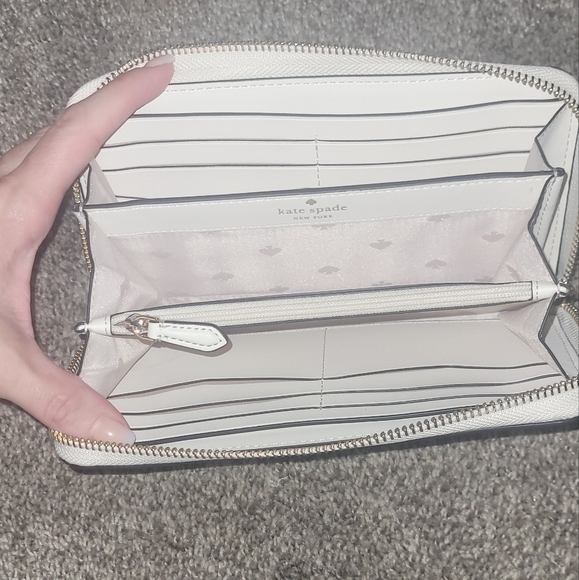 NWT KATE SPADE ♠️ WALLET - Picture 7 of 10